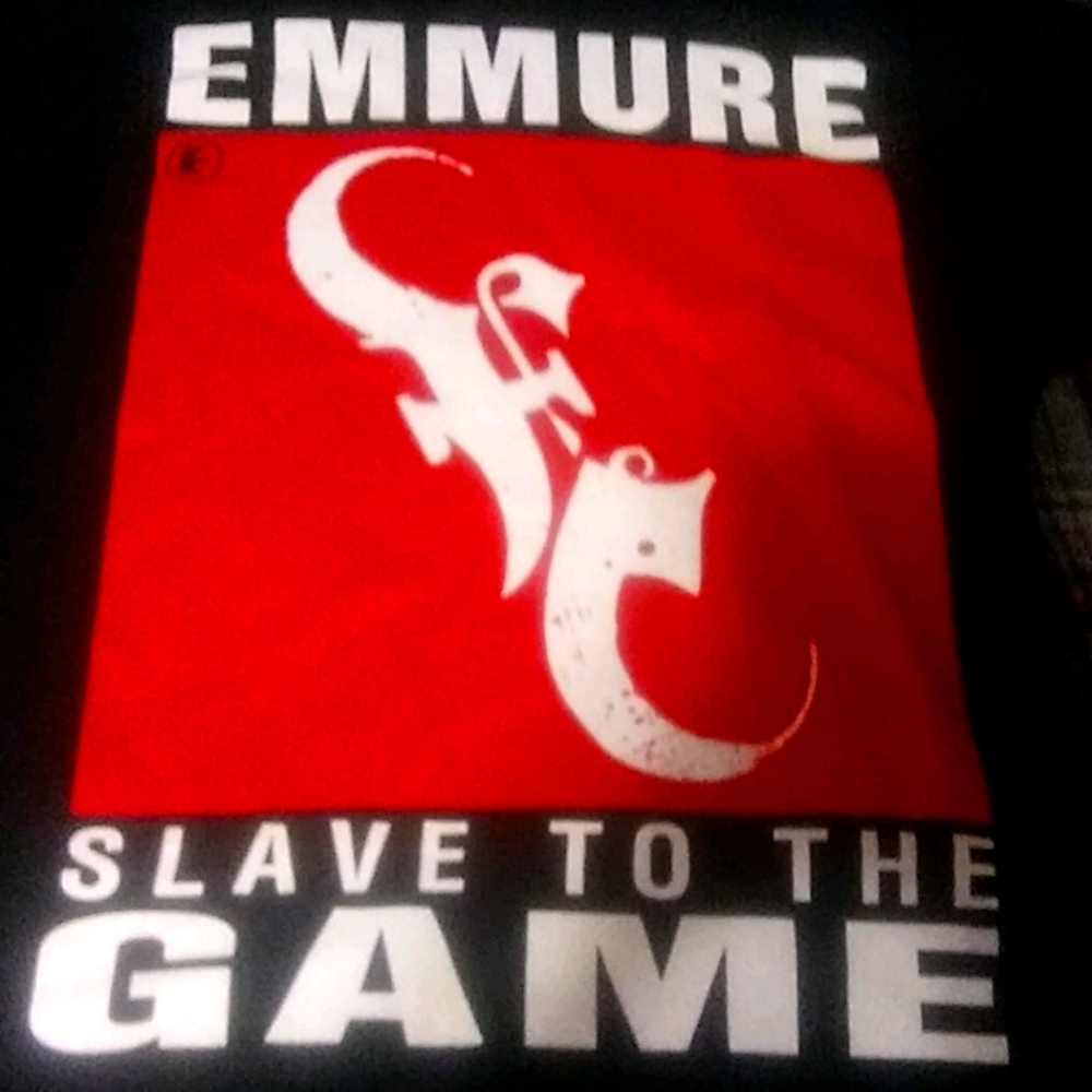 EMMURE SLAVE TO THE GAME TSHIRT XL